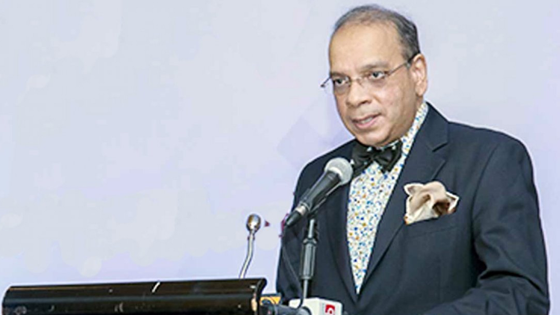 তত্ত্বাবধায়ক ফিরলে সংসদের ক্ষমতাকে খর্ব করবে কিনা